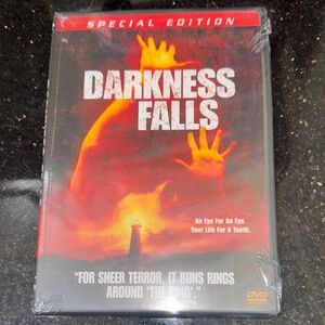 MAKE OFFER! Darkness Falls Special Edition DVD - BUNDLE & SAVE